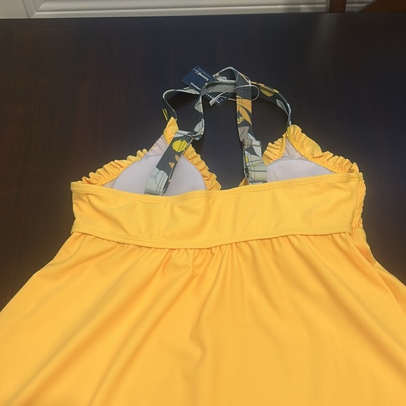 Summer Mae V-Neck Tankini Smocked Top with Boy Shorts Tummy Control Swimsuit - Picture 9 of 12